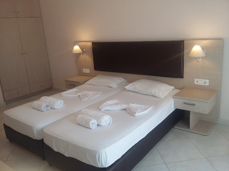 Yakinthos Hotell Zakynthos Island Eksteriør bilde