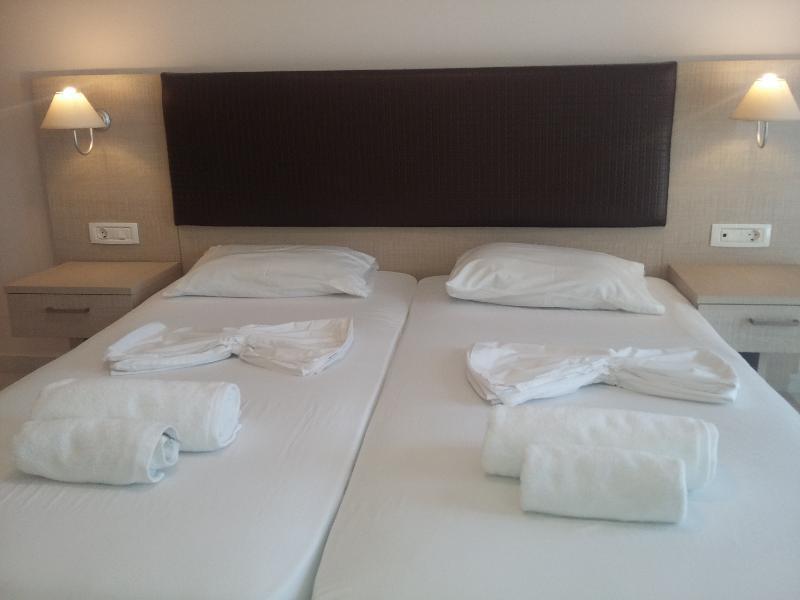 Yakinthos Hotell Zakynthos Island Eksteriør bilde
